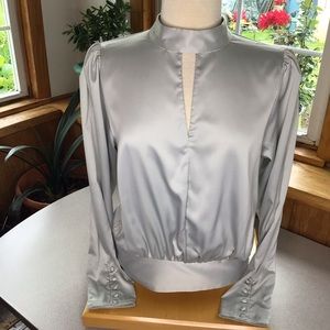 Elan high neck split front blouse size m